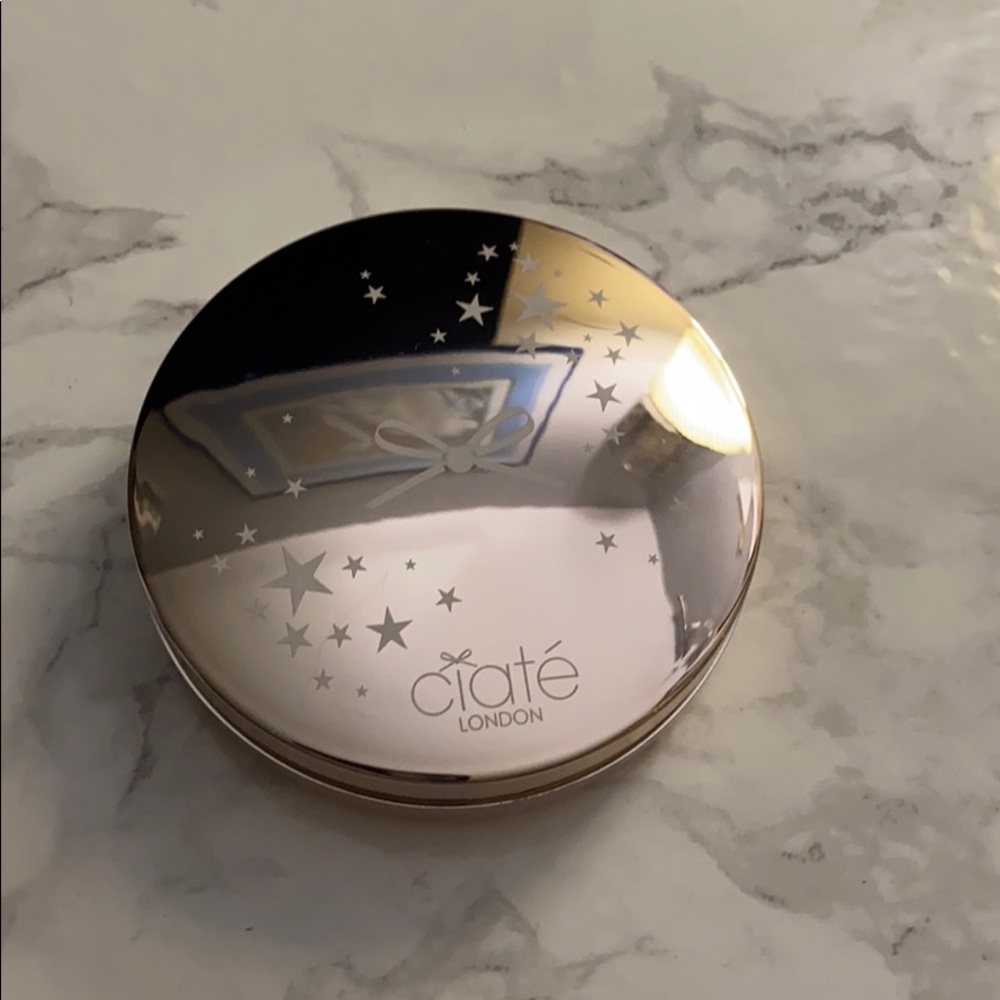 Ciaté Marble Light Illuminating Blush - Dusk 💞